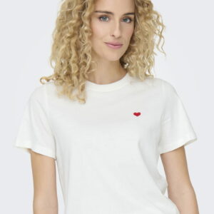 T-shirt coração bordado JDY